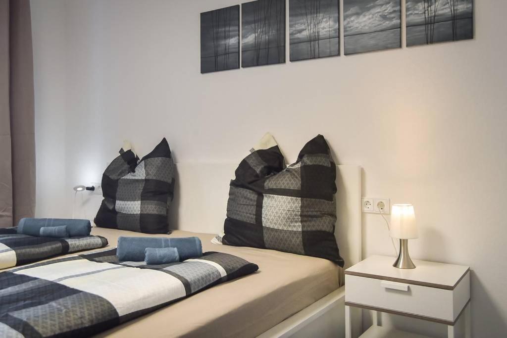 Deluxe Ferienwohnung Apartment Stuttgart Centre/Milaneo 7