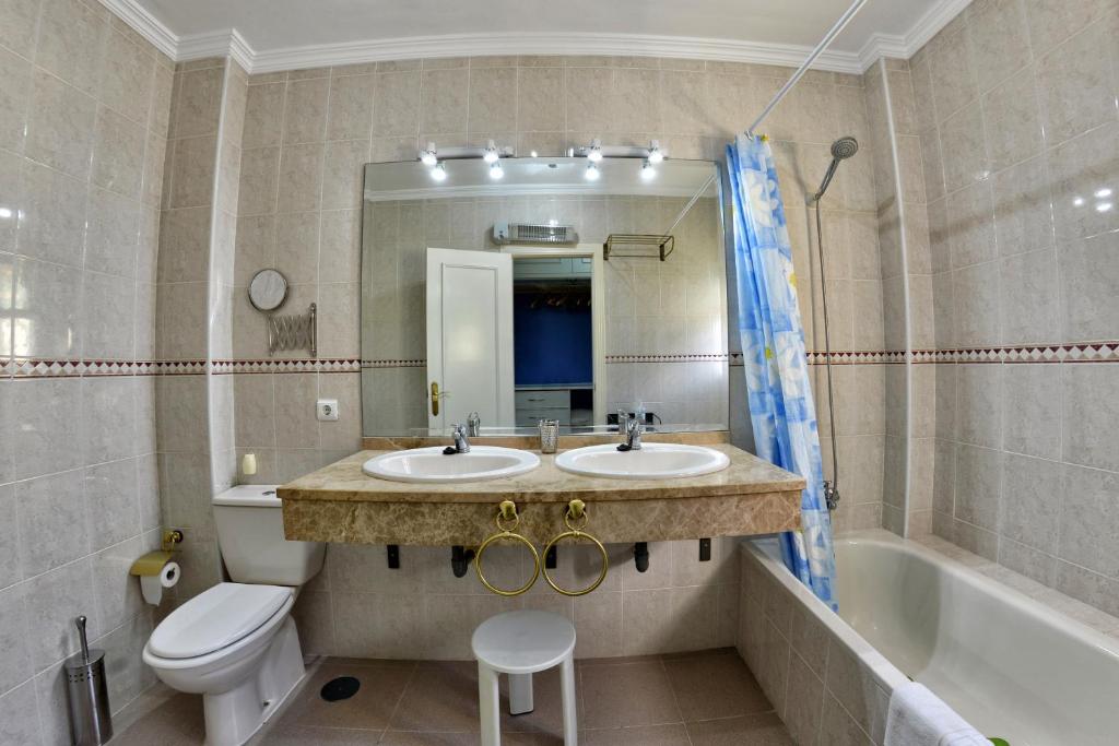 WonderStays Chalet El Naranjo 3