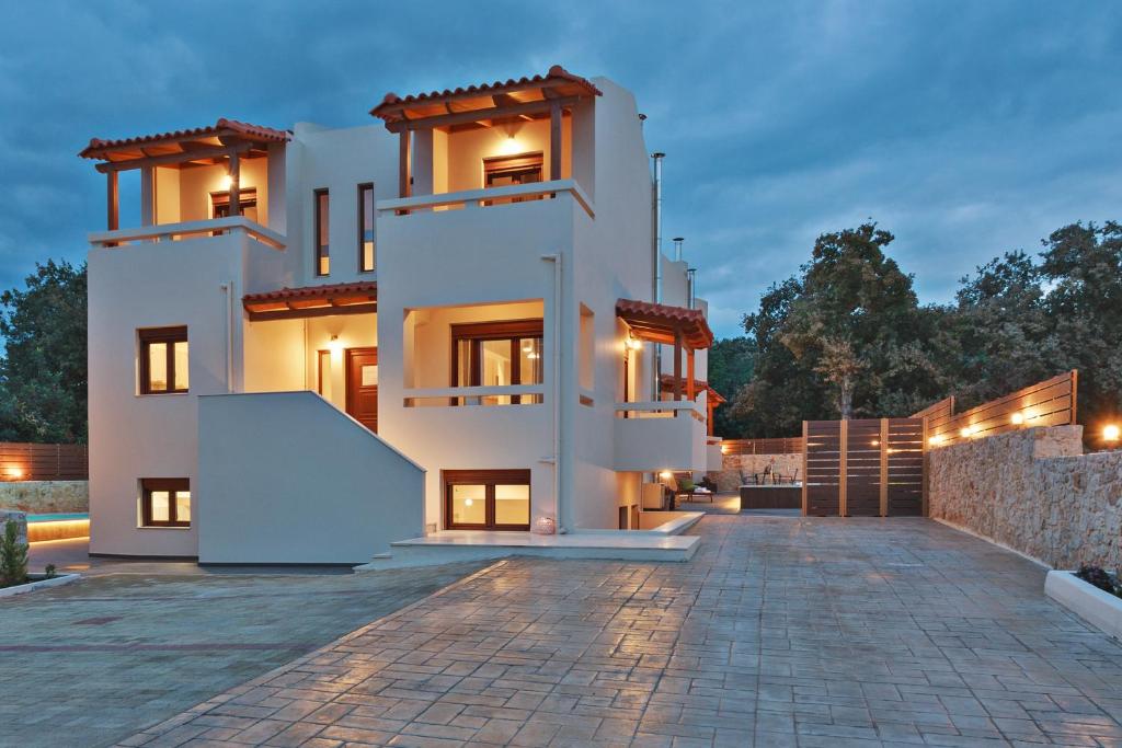 All Seasons Villas 5