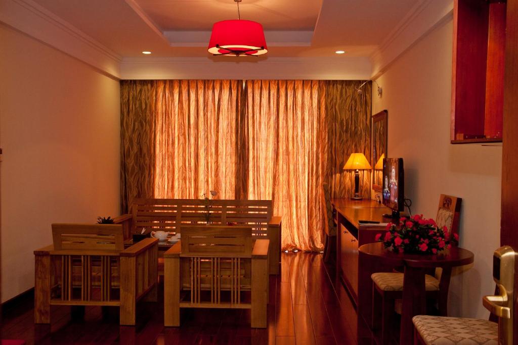 DLGL - Dung Quat Hotel