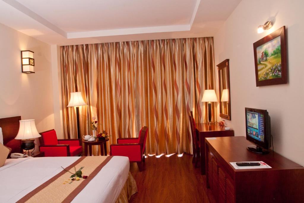 DLGL - Dung Quat Hotel