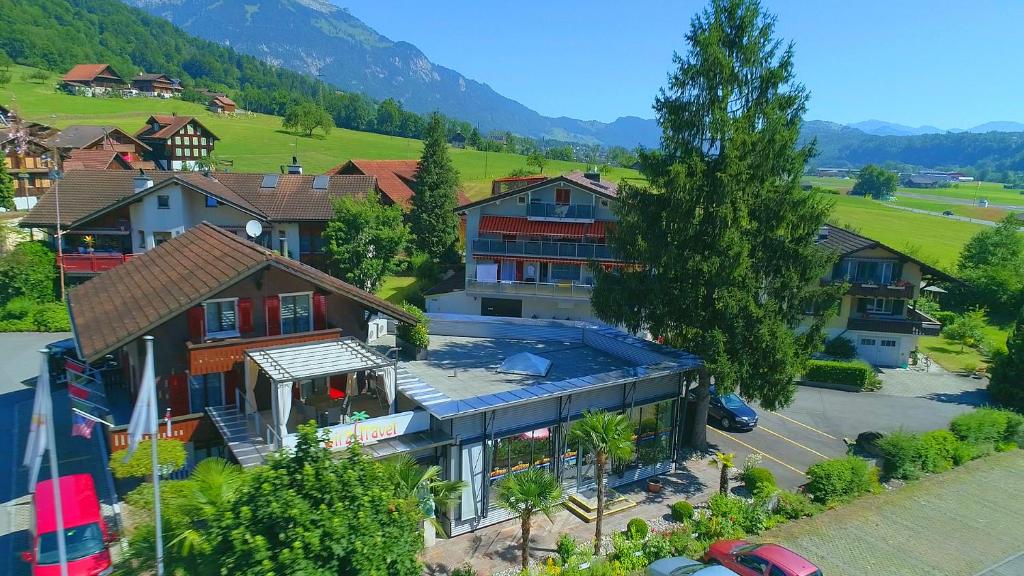 Apartments Chalet Wirz Travel 2
