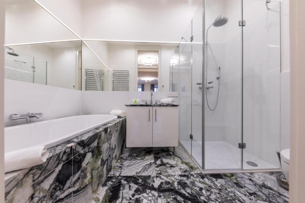 Parkview Boutique Apartments 6