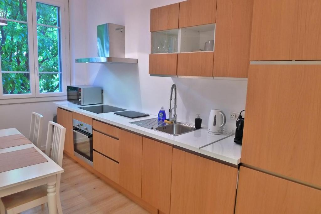 Stylish two-bedroom apartment -StayInAntibes - 5 Soleau 8