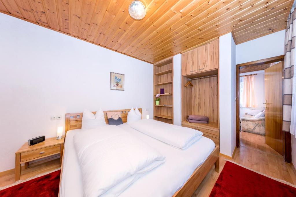 Appartements Haus Sonnenschein 6