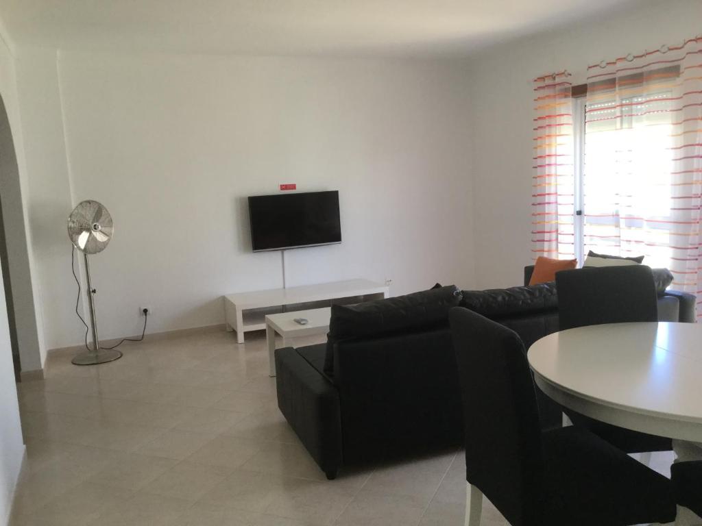 Olinda’s Two Bedroom Apartment 5