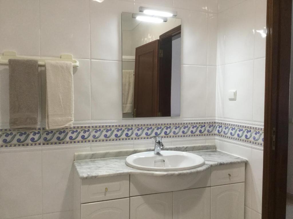 Olinda’s Two Bedroom Apartment 8