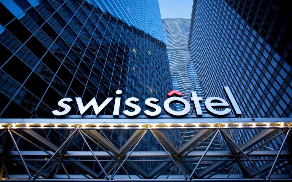 Swissotel Chicago Image