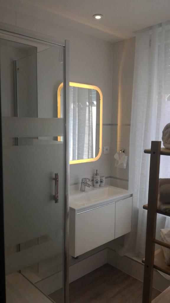 Sohosuite 6