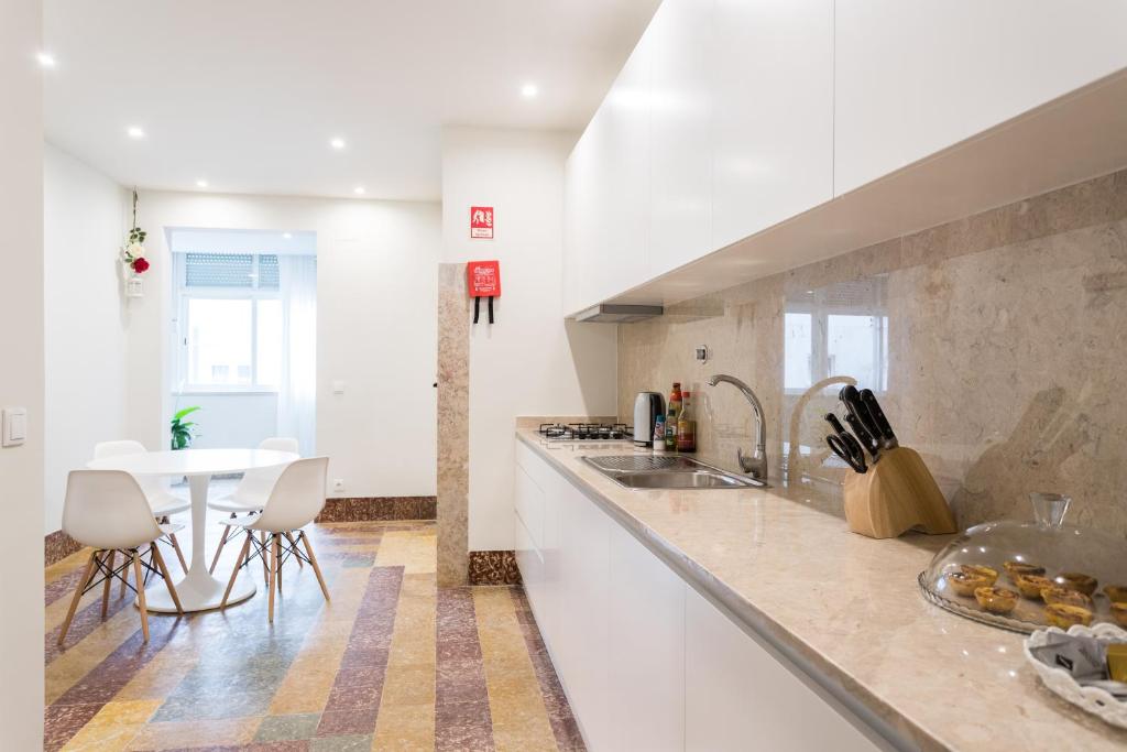 Cruz Apartments 4