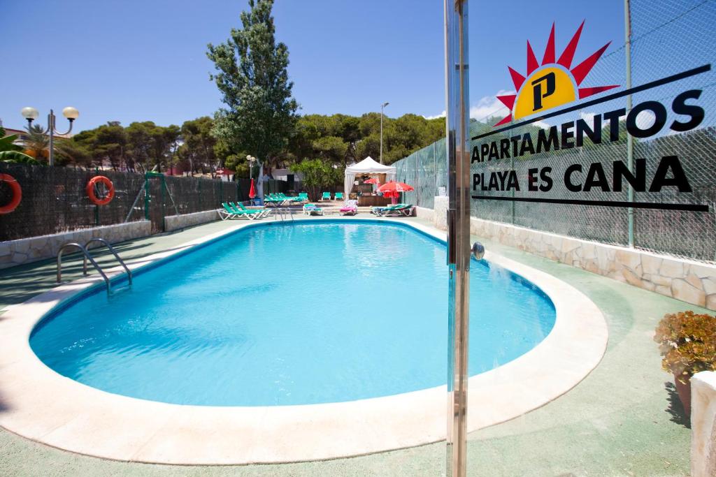 Apartamentos Playa Es Cana 8