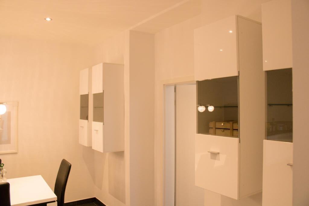 White Lofty und White Studio 8