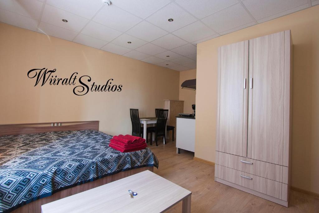 Wiiralt Studios self check-in 5