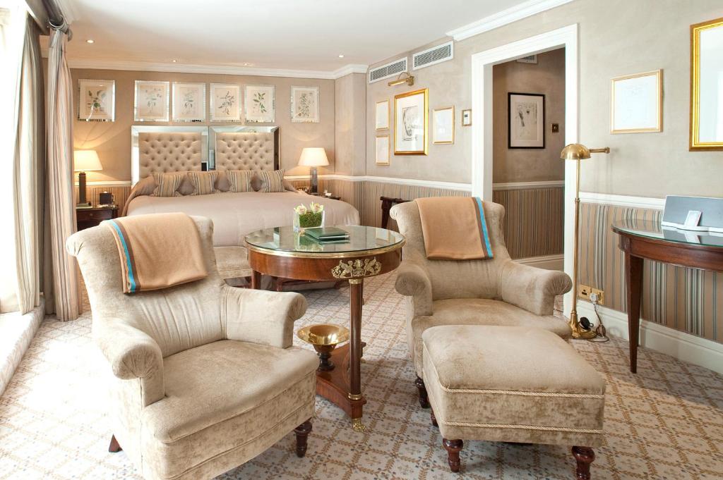 Milestone Hotel Kensington Image
