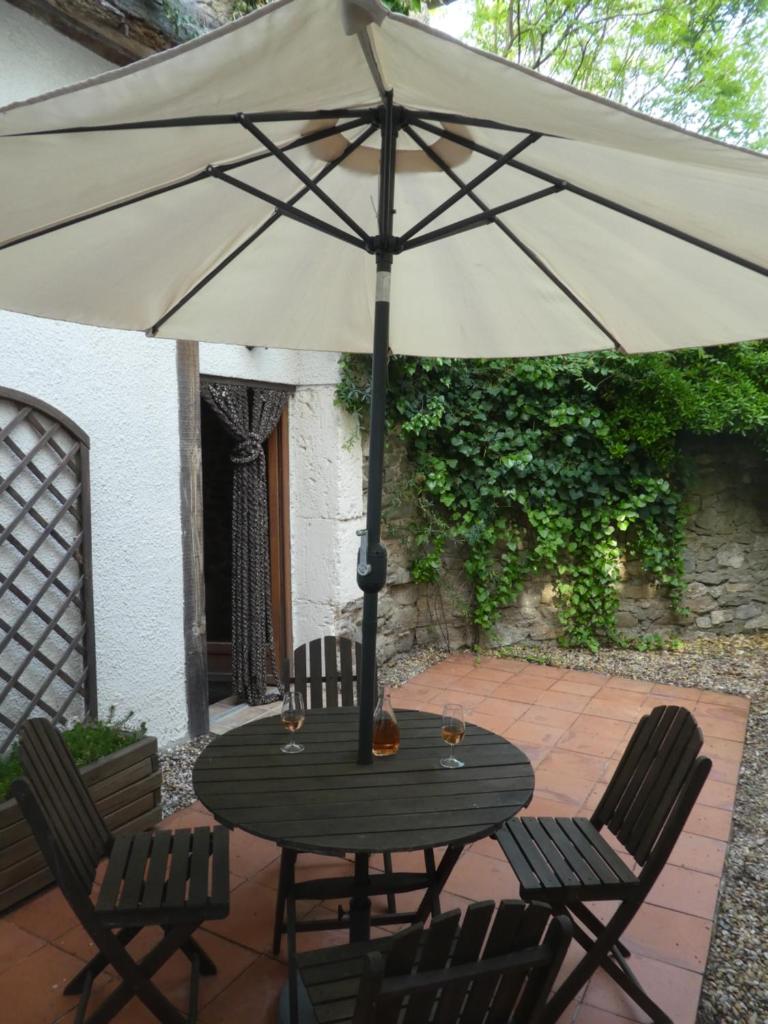 Photo de la galerie de l'établissement Gîte Eloi Merle, à Olonzac