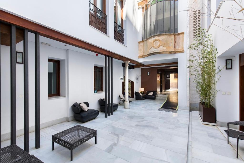 tuGuest Elvira Suites 4