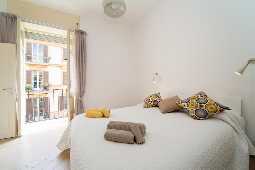 Napoli Centro Suite - Duomo Apartment 1