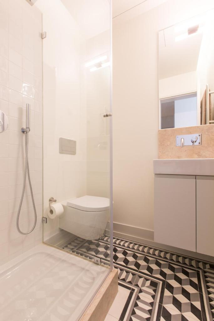 Bacalhoeiros 99 - Beautiful and bright Apartment @ Baixa, Chiado 8