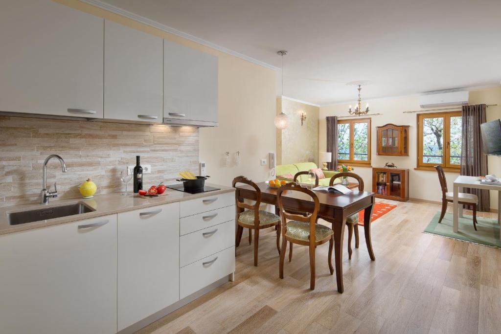 Valdibora Sea View Residence 4