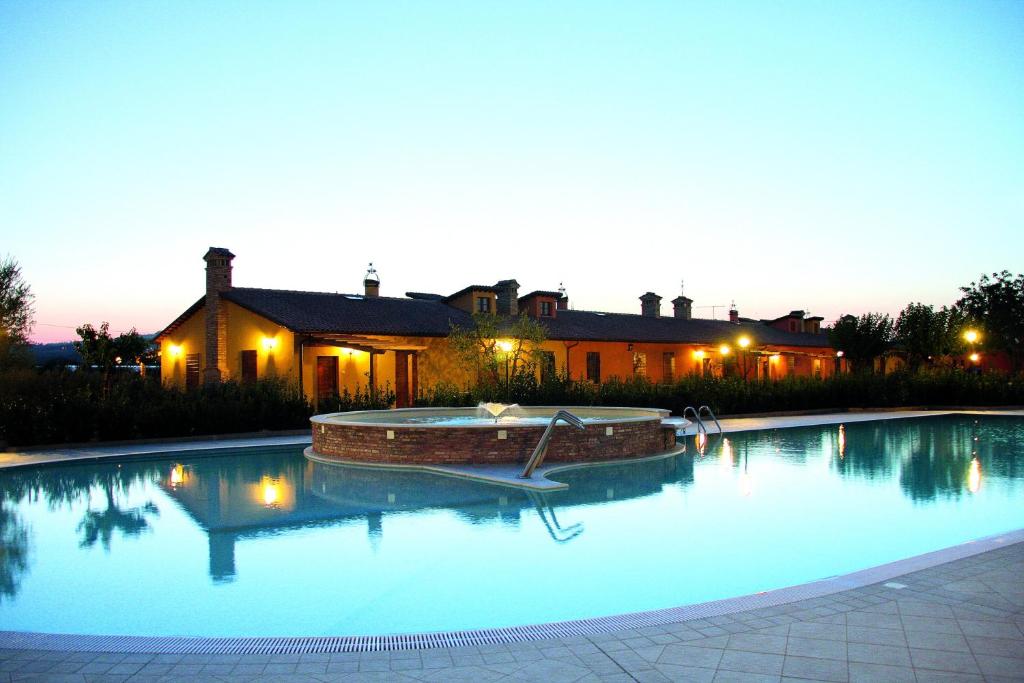 Valle del Metauro Country House 2
