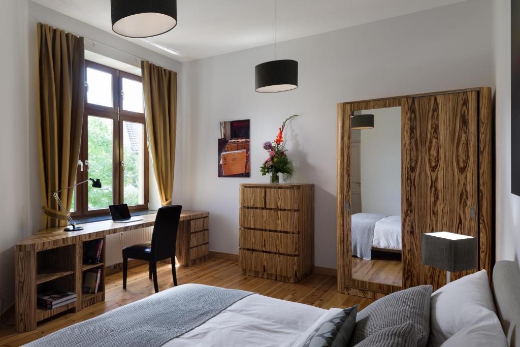 Luxoise Apartments 6