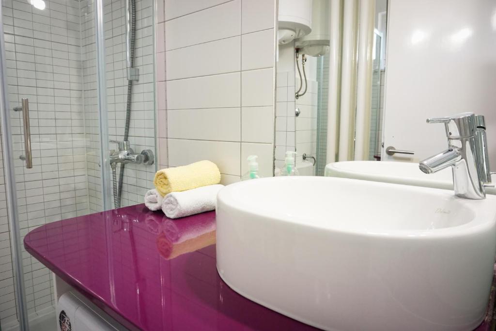 Studio apartment Goga 3