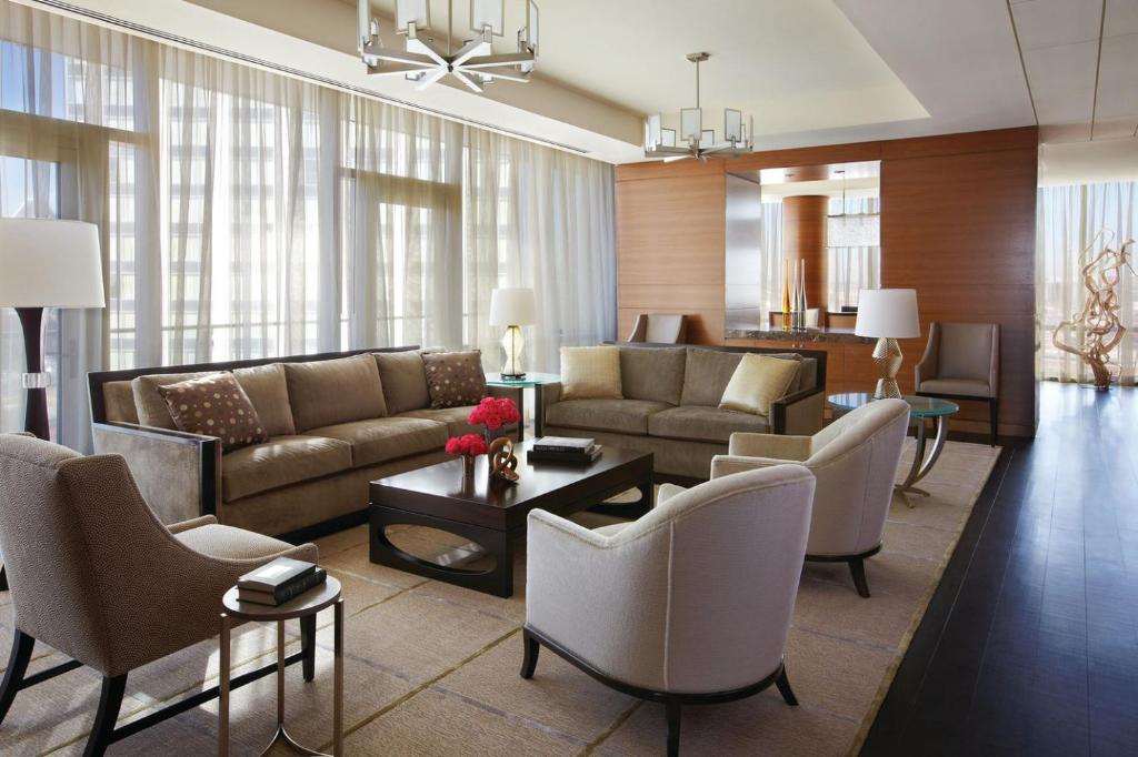 Four Seasons Baltimore Image