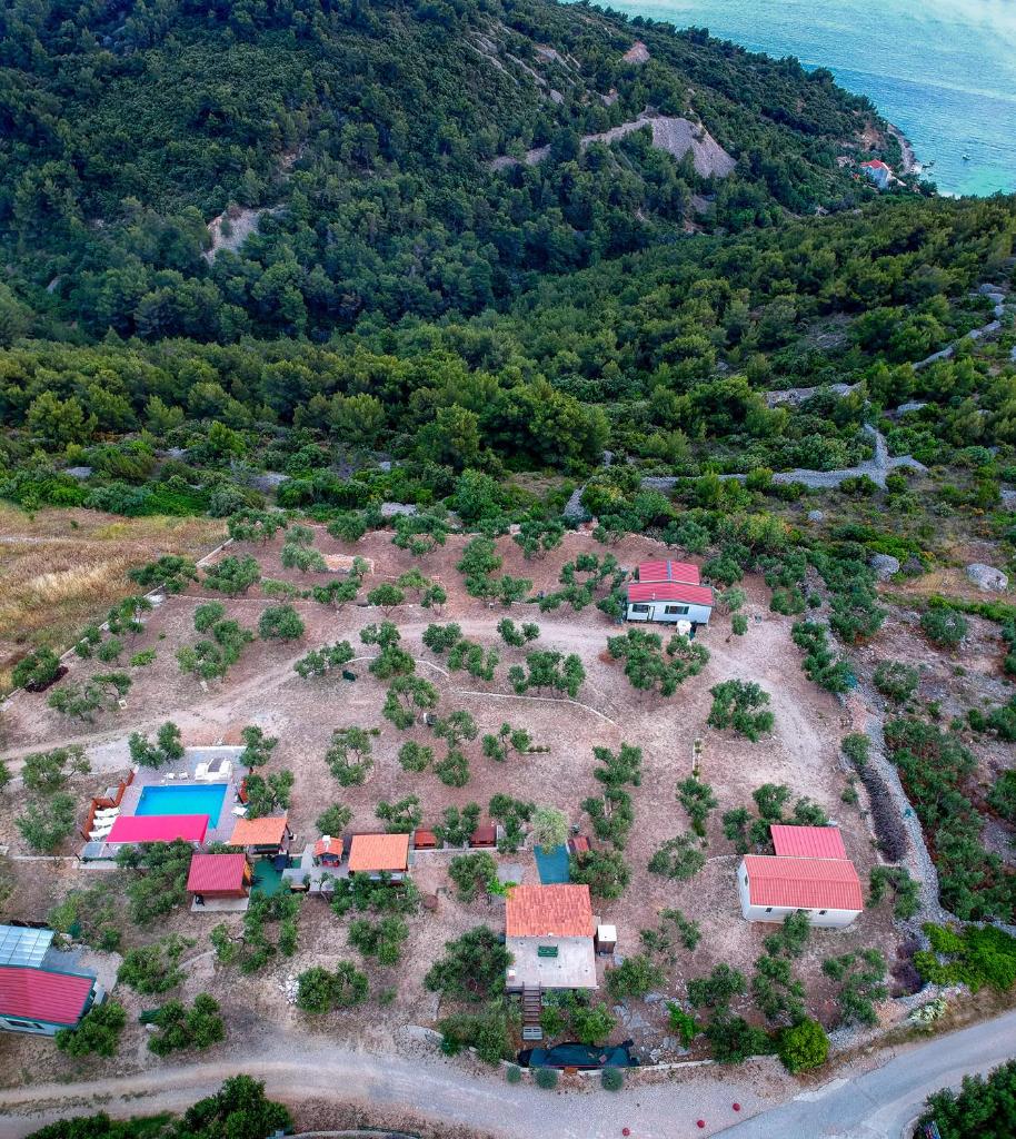 Camp Kopito 3