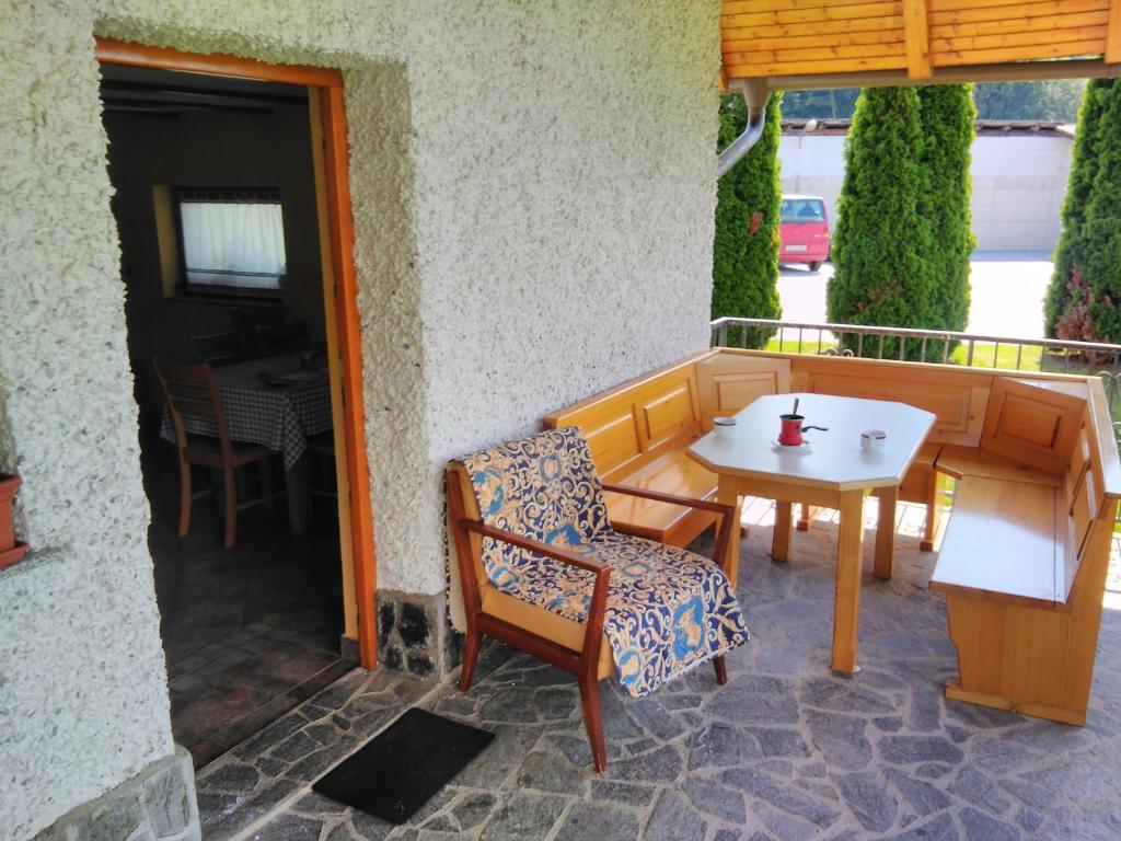 Holiday Home Dobrotin 2