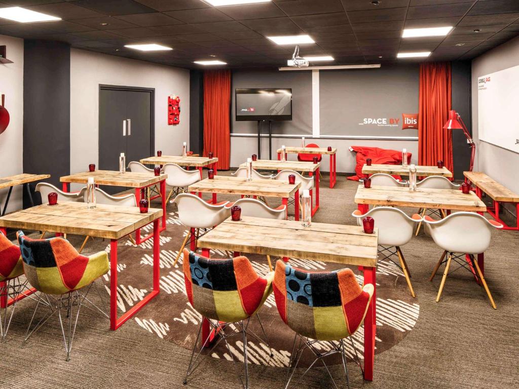 ibis Birmingham Centre New Street Station Hotel Image