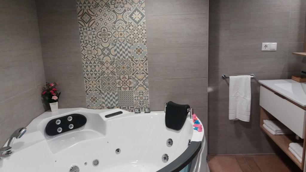 Lagar II con Jacuzzi 8
