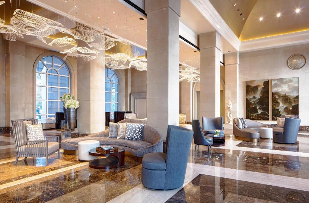 Hotel Crescent Court Image