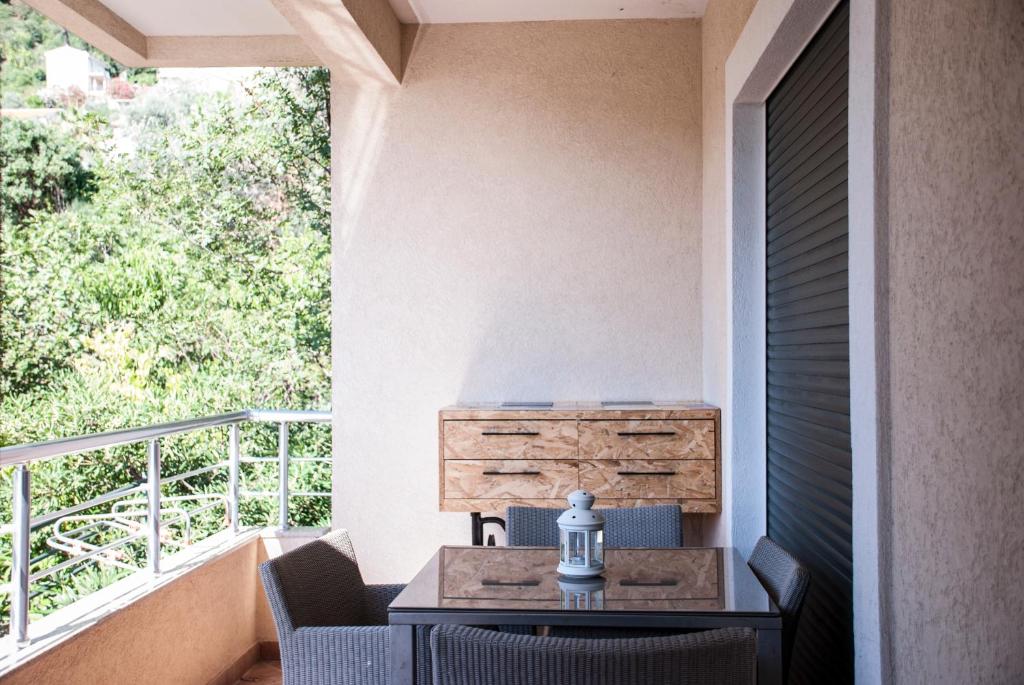 Apartment Przno 4