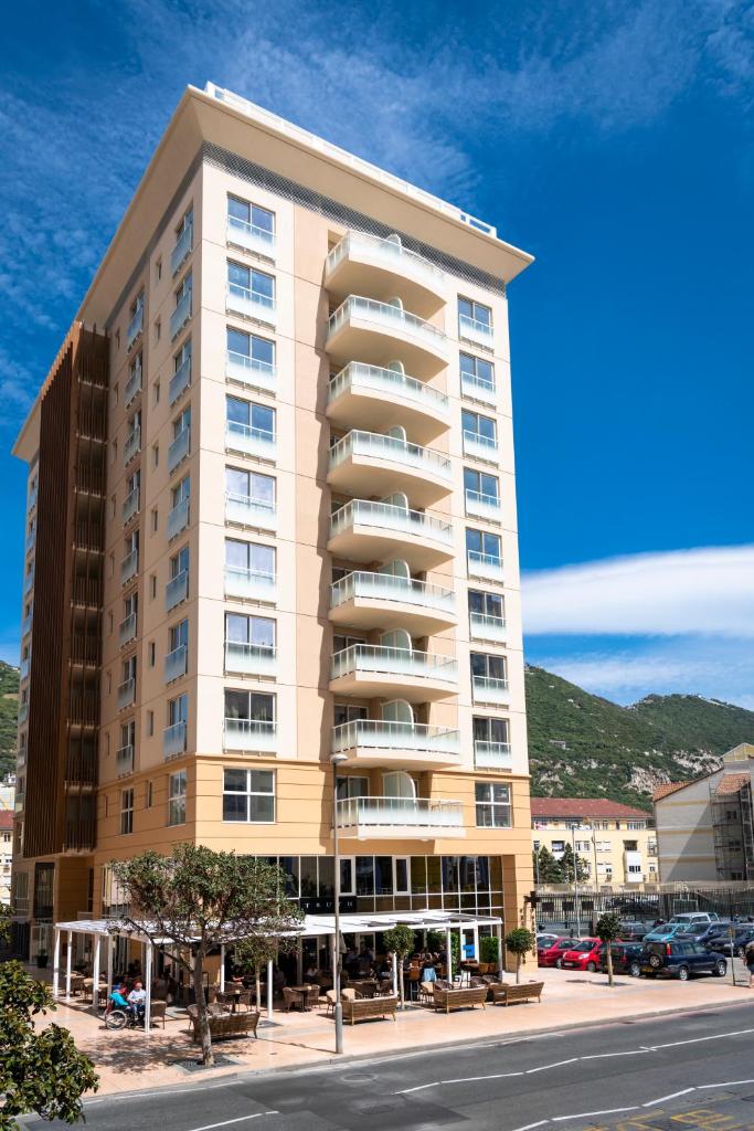 Bentley Holiday Apartments - West One 7