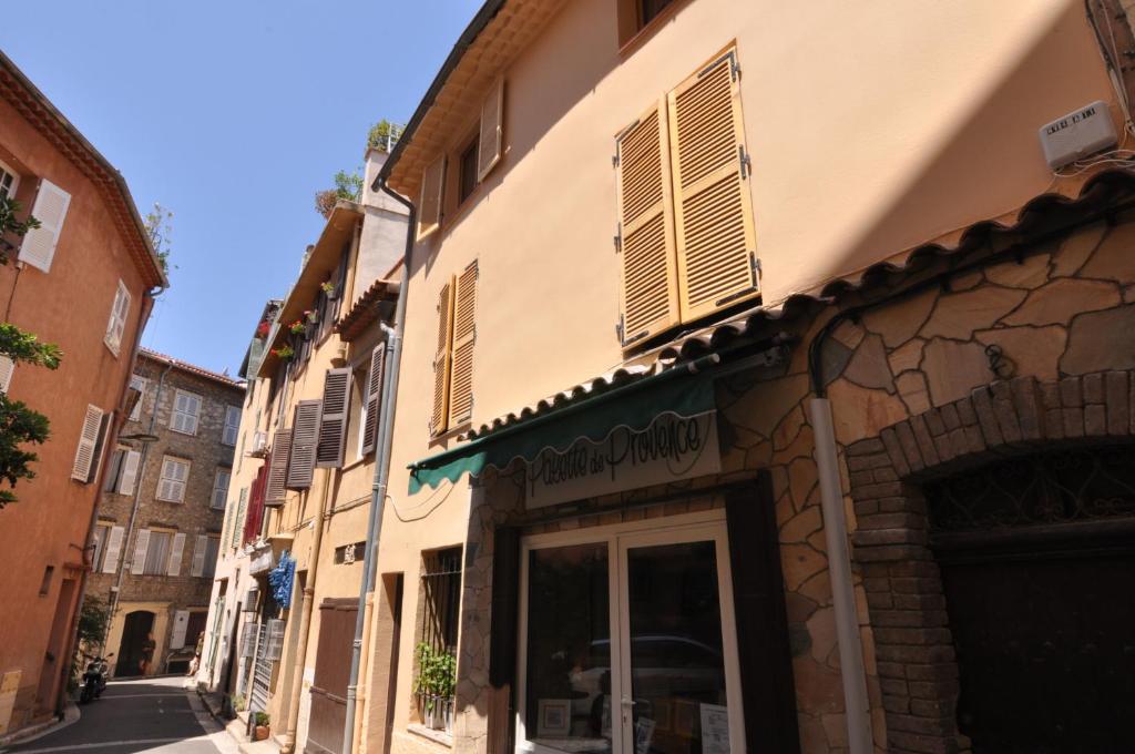 Superb one-bedroom apartment - StayInAntibes- Picasso 1 8