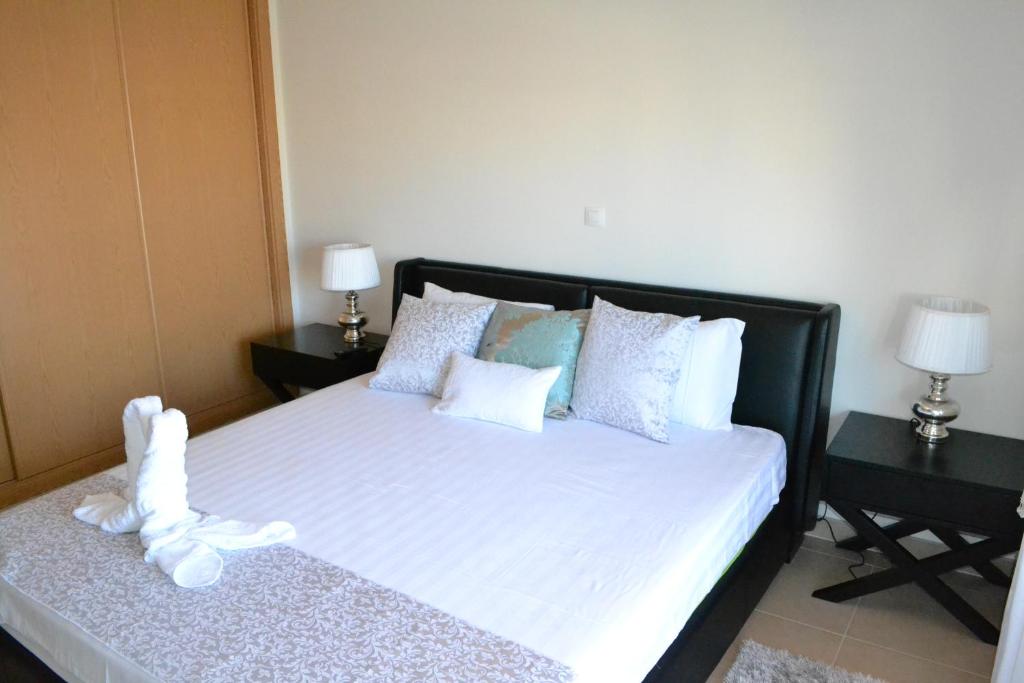 LAGOS MARINA Apartment 8
