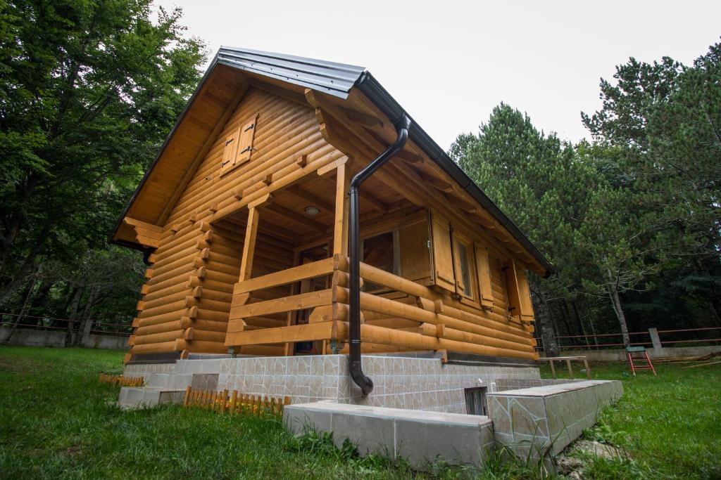 Cabin House Hidden Nest 1