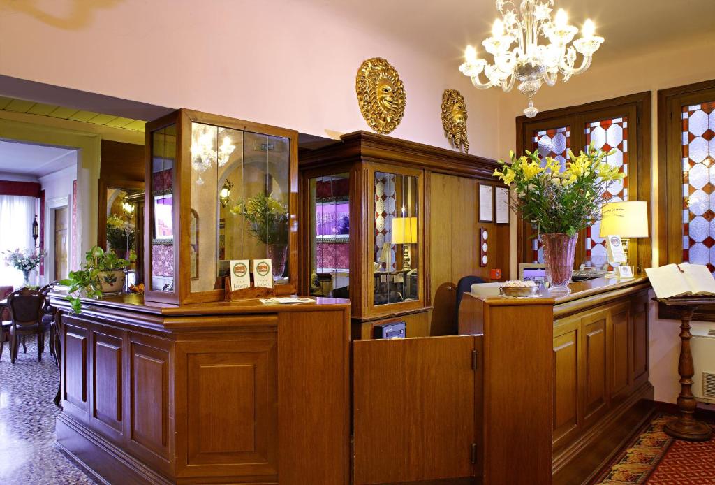 Antica Locanda Sturion Residenza d'Epoca Image
