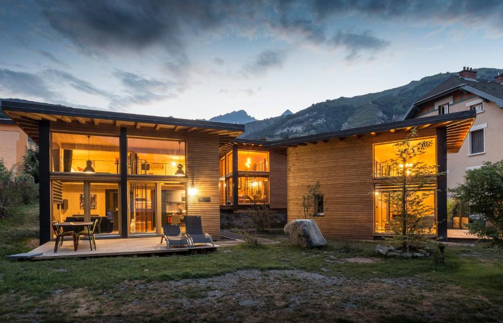 Les Lodges, by Refuges en ville 1