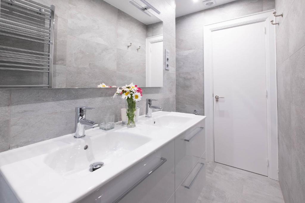 Apartamento Tiboli con parking gratuito , SIN PARKING EN JULIO POR OBRAS 8