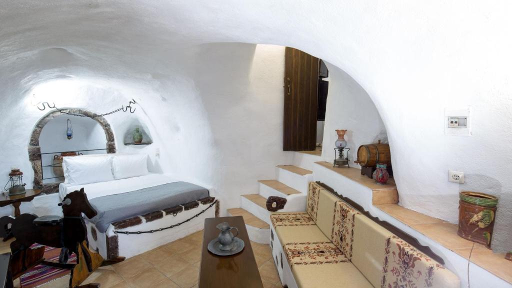 Mylopetres Traditional Houses Finikia 6