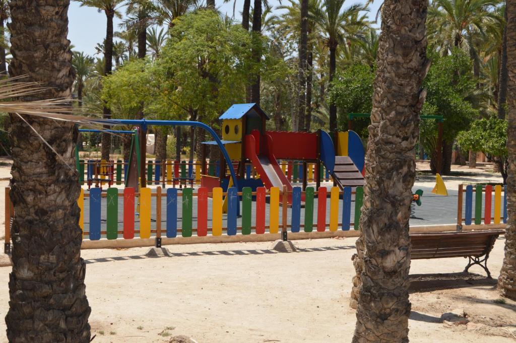 Avenida de Alicante en Elche con Wifi, Smart TV, Aire Acondicionado 5