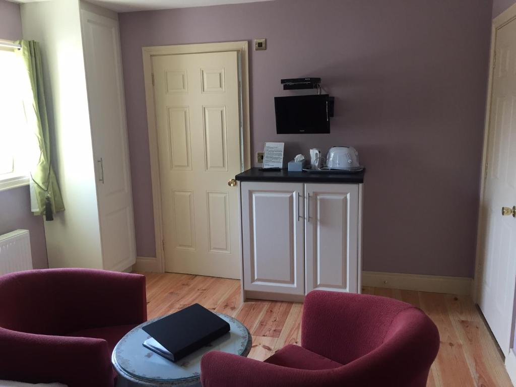 Professional & Approved Self Catering Short Term Holiday Homes 4
