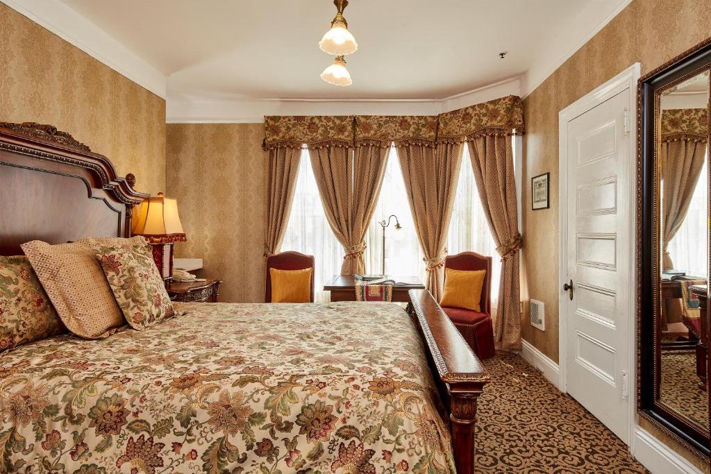 Queen Anne Image