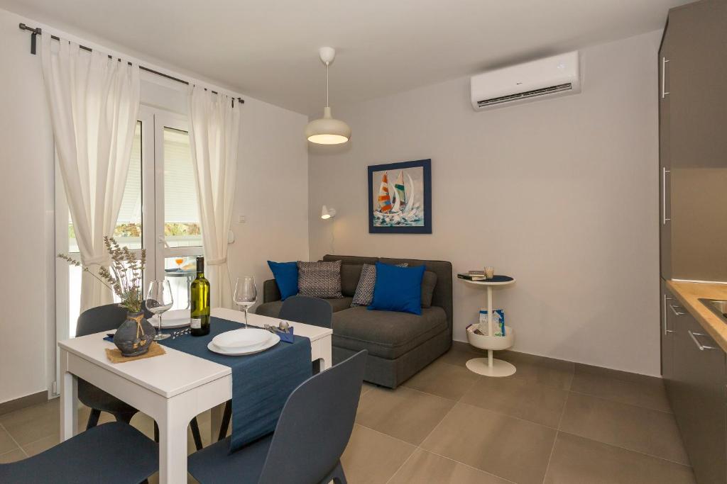 La Perla Apartment 4