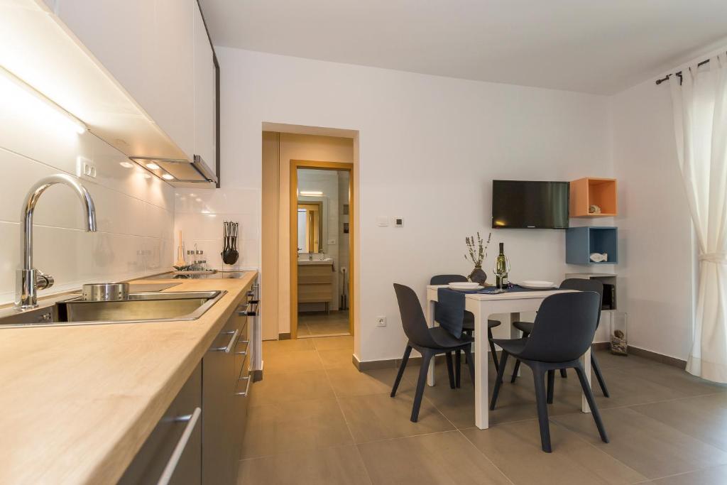 La Perla Apartment 3