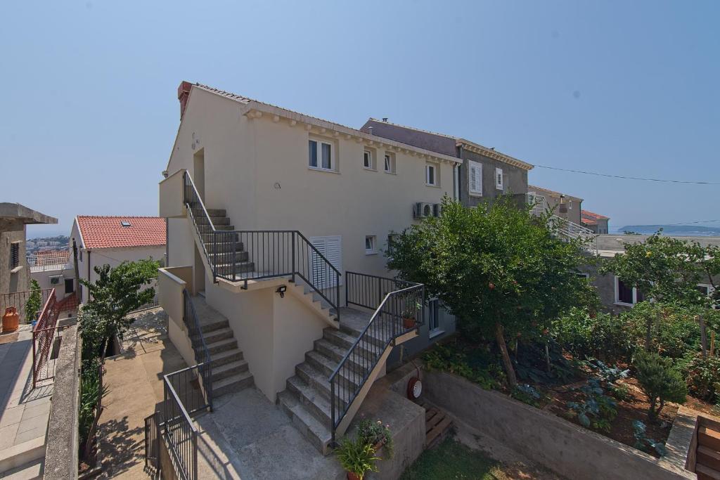 Apartment Dvina 6