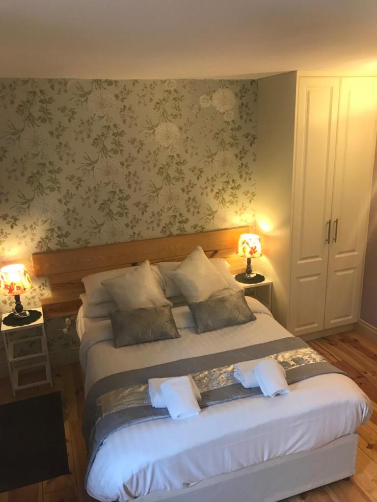 Professional & Approved Self Catering Short Term Holiday Homes 2