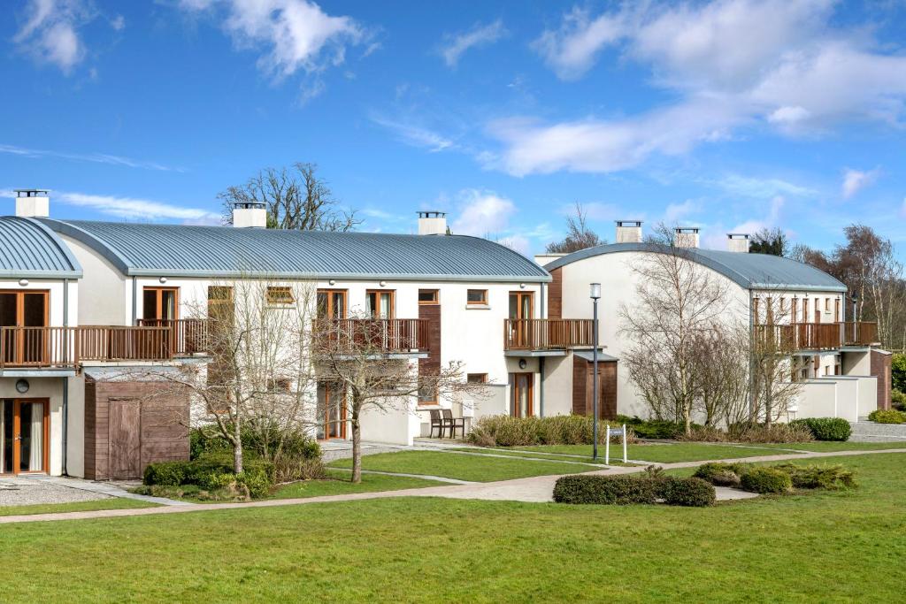 The Johnstown Estate Lodges 1