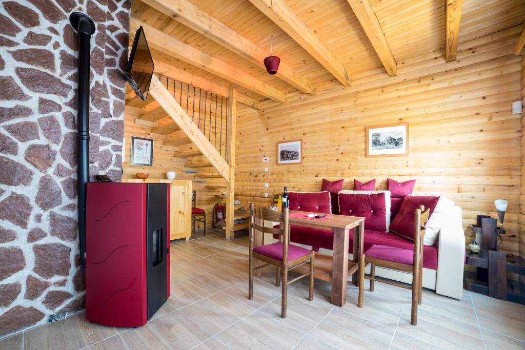 Holiday homes Piralo 4